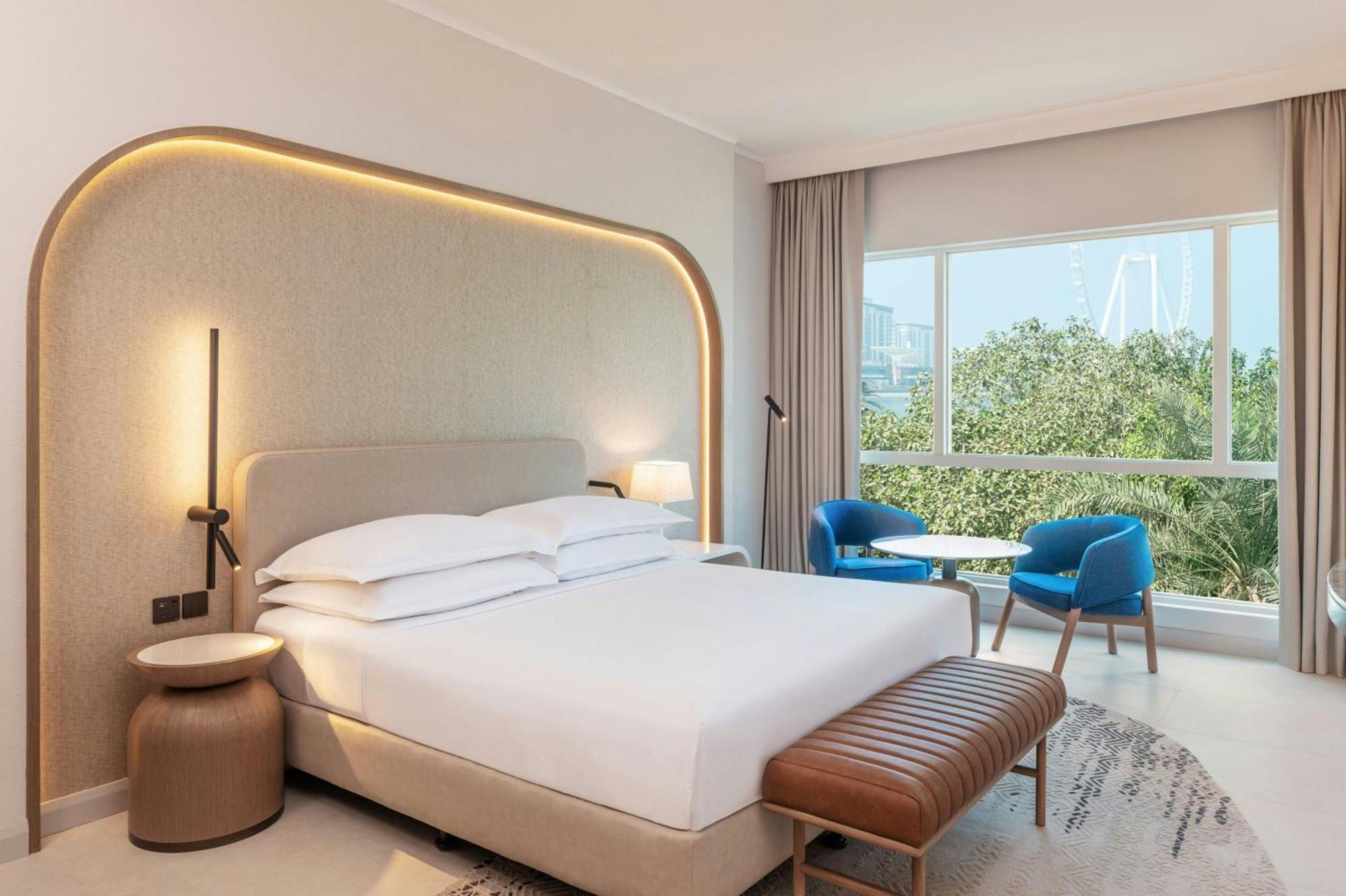 Sheraton Jumeirah 5*